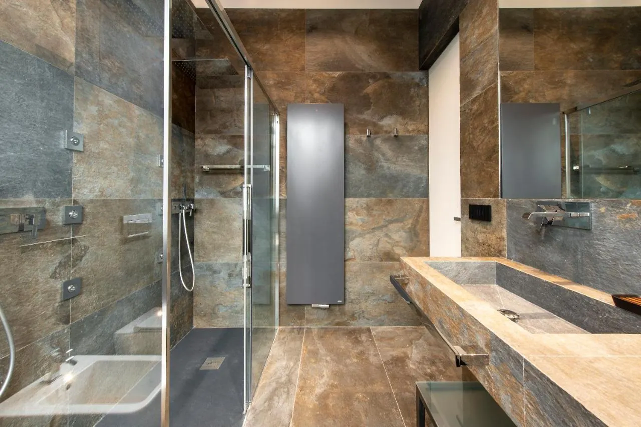 Vivilo With Private Pool-Foresteria Appartamento Milano Italia