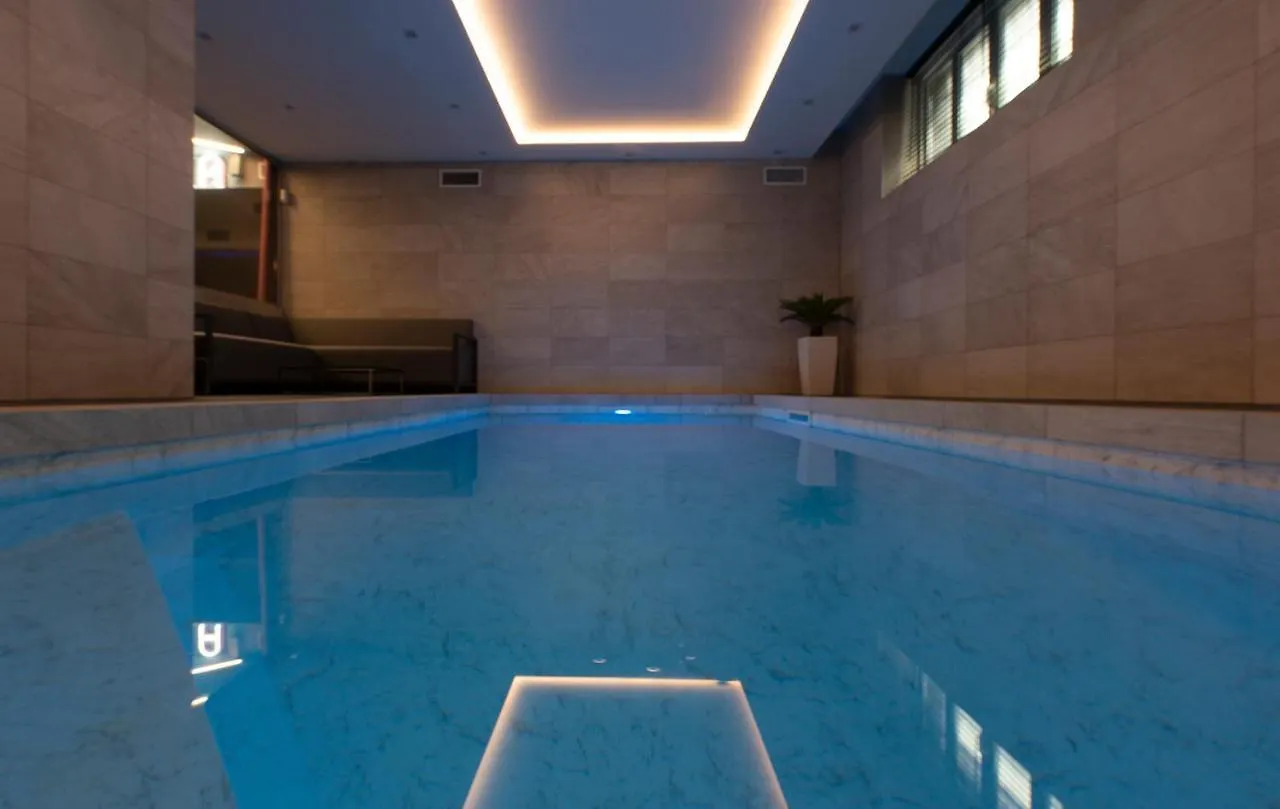 Vivilo With Private Pool-Foresteria Appartamento Milano 0*,